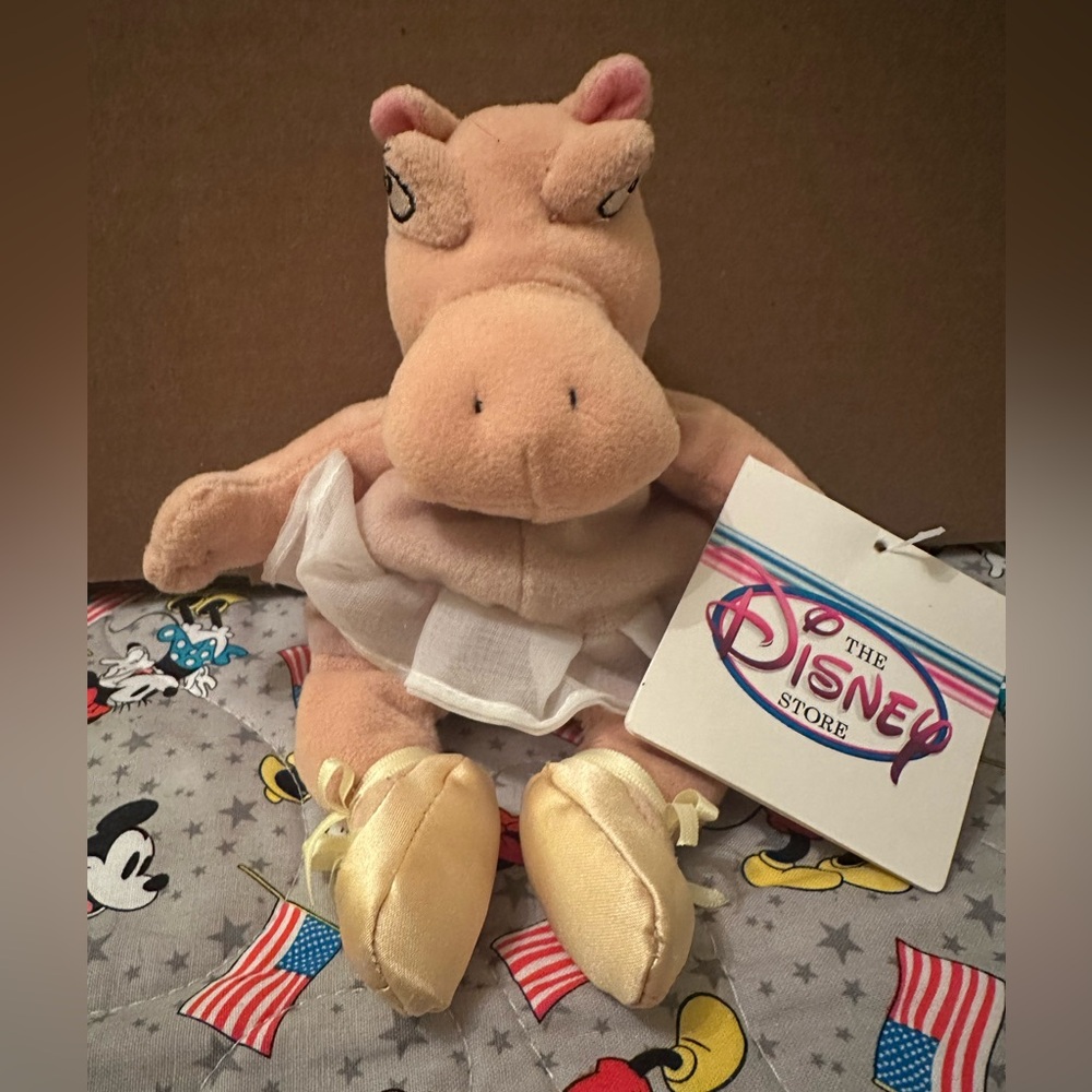Disney Store Bean Bag Plush Dancing Hippo Tutu Fantasia 9"